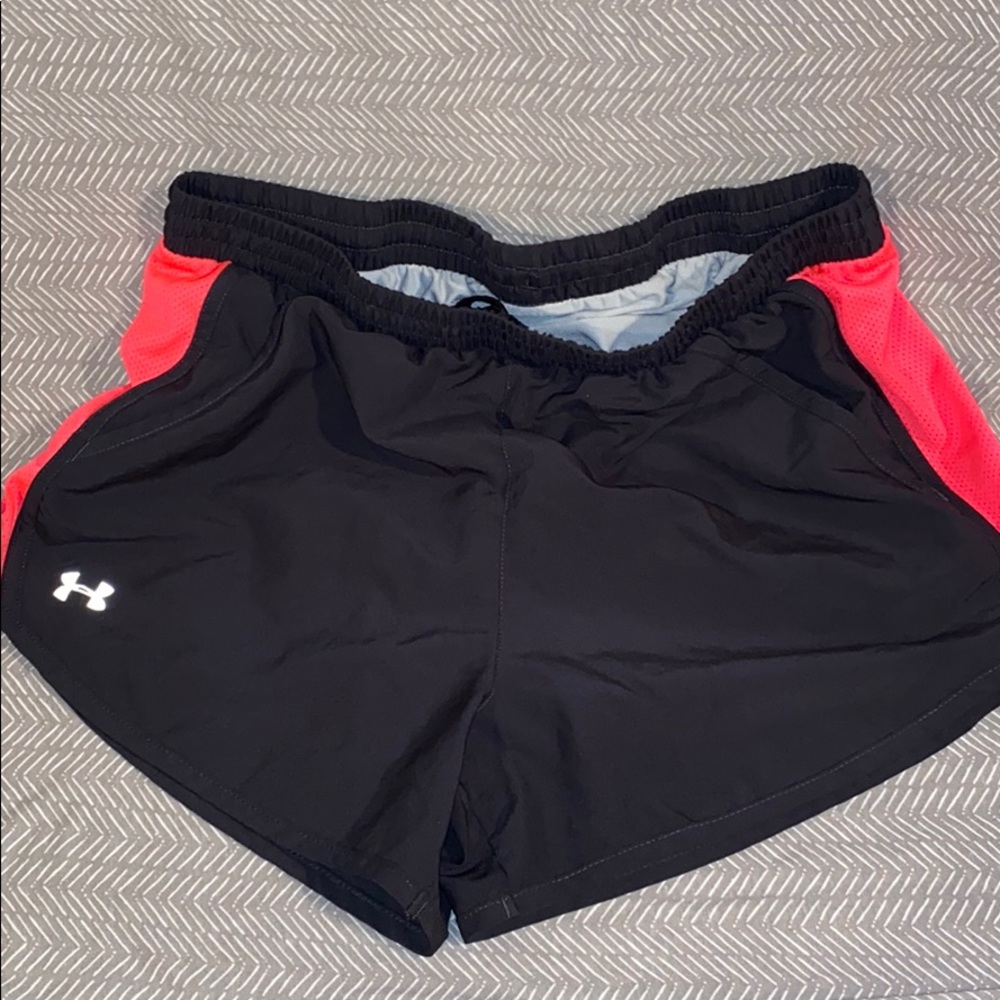 Under armor shorts with pockets